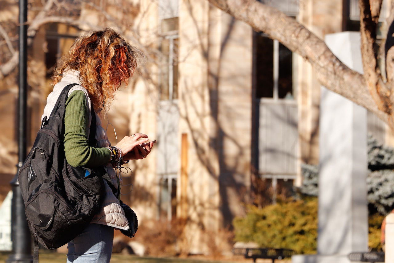 Liberal women lonelier, more unhappy than conservative counterparts: American Family Survey