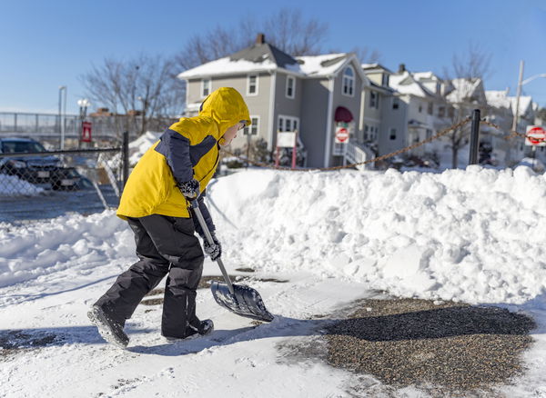 When Kids Work the Neighborhood, Everyone Benefits